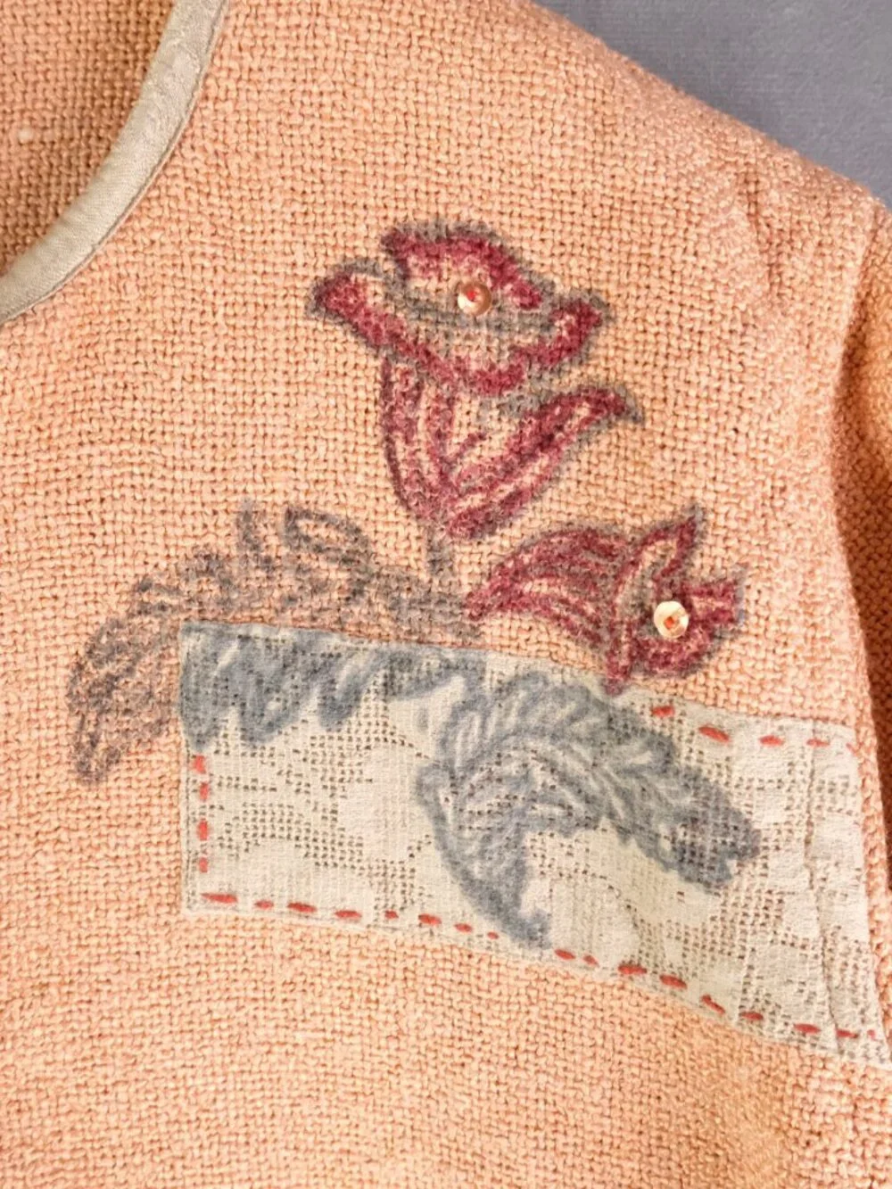 Vintage Sweater Womens Medium Pink Patch Boucle Carpet Button Up Cottage 90s - Picture 2 of 7